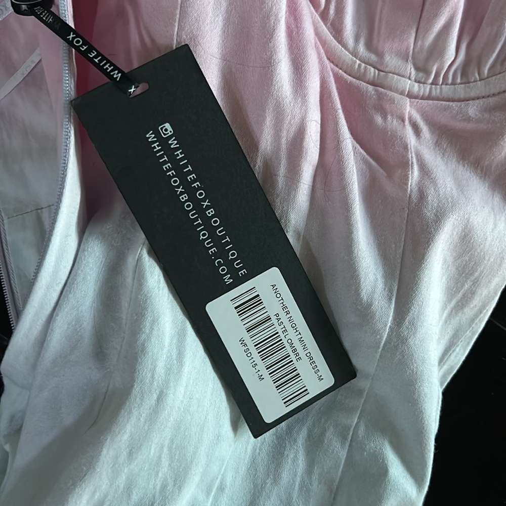 NWT White Fox another night mini dress pastel ombré  Size M medium 4, 6 - Picture 3 of 3